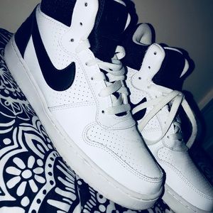 NIKE high top sneakers